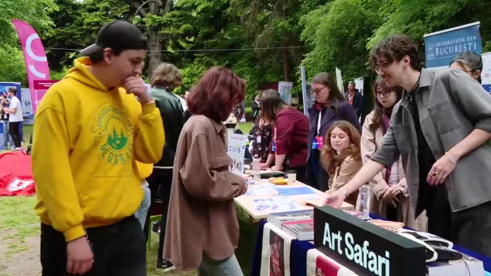 Doar 17% dintre români au studii superioare. Cum alegi facultatea potrivită?