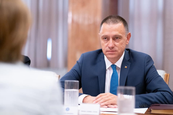 Mihai Fifor (PSD): Reducerea de 20% a personalului bugetar nu poate fi aplicată orbeşte. PSD nu va accepta acest lucru. Nu vom gira o reformă făcută din pix. Da, trebuie eliminate risipa şi sinecurile, dar nu cu toporul, nu fără criterii clare