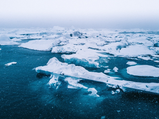 Cercetătorii analizează o bucată de gheață veche de 1,5 milioane de ani pentru indicii despre schimbările climatice