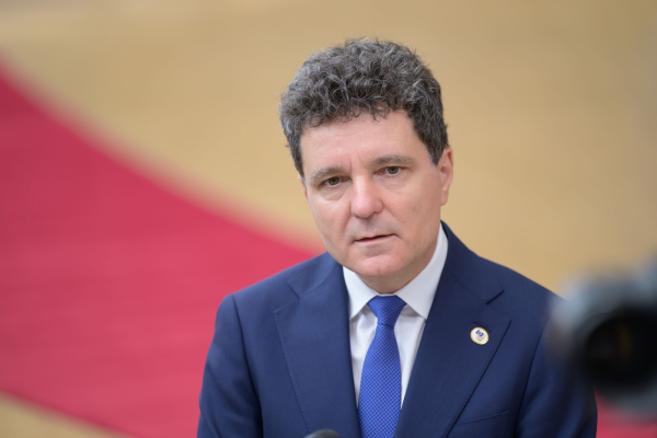 BREAKING Prima înfrângere la CCR pentru Nicușor Dan de la începutul mandatului de președinte: Judecătorii au respins în unanimitate sesizarea acestuia pe Legea privind combaterea antisemitismului şi xenofobiei