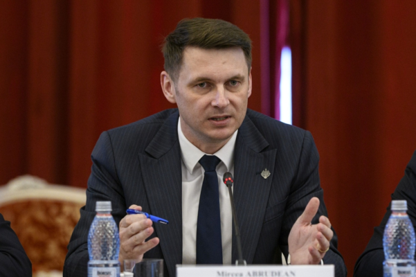 Președintele Senatului critică moțiunea de cenzură depusă de AUR: „O acțiune propagandistică, cu zero soluții sau propuneri”