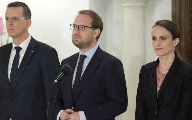 Congres USR: Dominic Fritz: Unii se întreabă de ce acum USR să facă politică externă / Pentru că avem valorile corecte şi viziunea corectă pentru o Românie puternică în Europa / Trebuie să terminăm cu o politică externă în formă de român-ghiocel