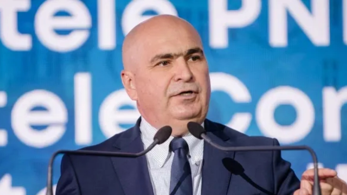 DOCUMENT Subvenții de 1.250 de lei pentru tineri, la primul loc de muncă, timp de un an, ajutoare sociale doar unde nu sunt locuri de muncă, 1.000 de lei pe lună pentru femeile cu peste trei copii angajate, concediu creștere copil pentru bunici. Noile măsuri din programul de guvernare