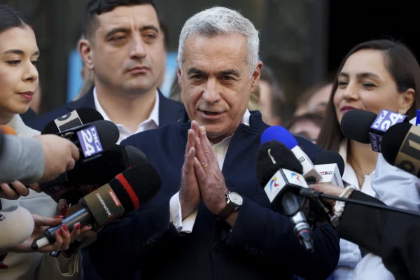 Percheziții de amploare în dosarul finanțării campaniei lui Călin Georgescu. Influenceri, acuzați de coruperea alegătorilor