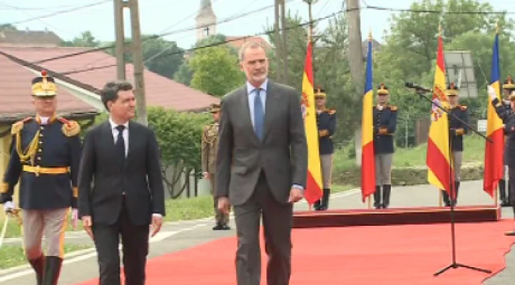 Regele Felipe al VI-lea și președintele Nicușor Dan, vizită la Centrul de Instruire de la Cincu
