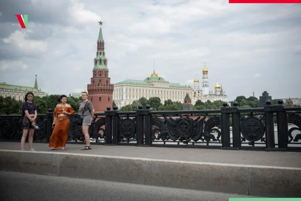 Rusia este în pragul recesiunii, afirmă ministrul economiei / Ratele ridicate ale dobânzilor sufocă investiţiile, iar creşterea economică a început să încetinească