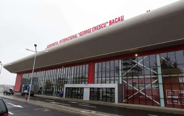 Aeroportul din Bacău, primul care solicită finanţare pentru un proiect major de energie regenerabilă