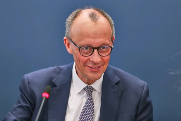 Friedrich Merz promite că va trimite Ucrainei peste 500 de drone cu rază lungă de acțiune