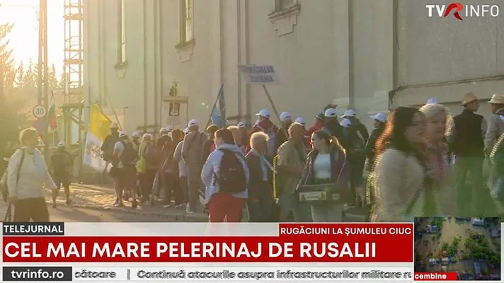 300.000 de pelerini la procesiunea de Rusaliile catolice. Rugăciuni la Șumuleu Ciuc