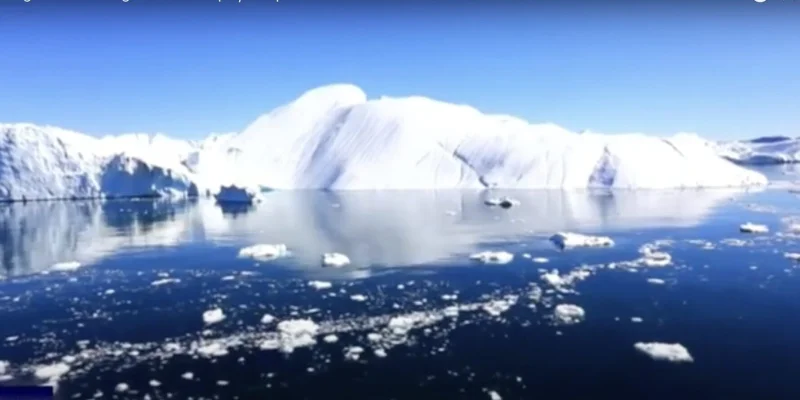 Golirea unui lac glaciar s-a aflat la originea inundaţiilor produse la graniţa dintre China şi Nepal / 9 oameni au murit, iar alți 19 sunt dați dispăruți