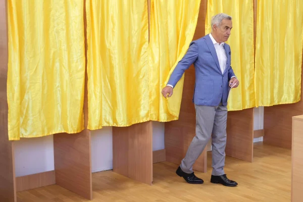 Călin Georgescu, amendat de AEP cu 200.000 lei pentru nereguli în campania electorală
