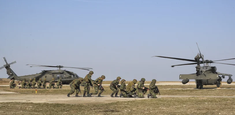NBC News: Pentagonul ia în calcul retragerea a mii de militari americani inclusiv din România. Bolojan: Nu există nicio decizie oficială