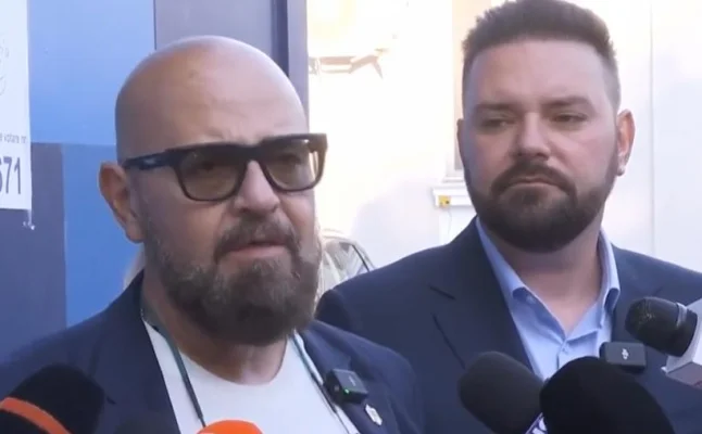 Cristian Popescu Piedone: Vlad Popescu Piedone este primar la Sectorul 5. Veți vedea că Vlad Popescu Piedone este mai bun decât mine, mai ambițios decât mine