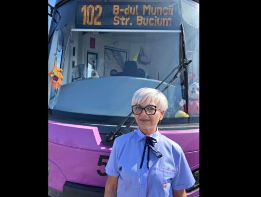 În Cluj Napoca, șoferii Companiei de Transport Local vor purta uniforme, achiziționate cu peste 1,4 milioane lei