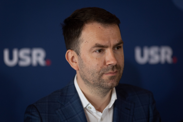Cum justifică Drulă componenţa guvernului Bolojan, cu cinci miniştri din cabinetul condus de Ciolacu: „Alternativa, e de negândit. Este colapsul”