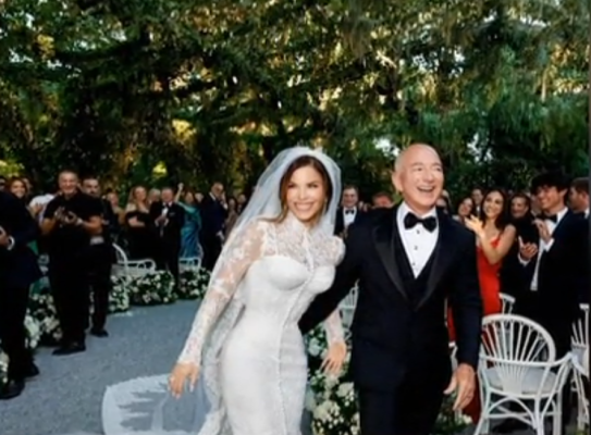 „Nunta secolului” a costat 50 de milioane de euro și a durat trei zile. Jeff Bezos s-a căsătorit cu iubita lui la Veneția