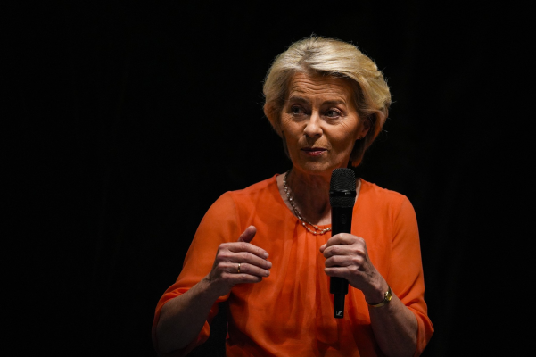 Comisia Europeană confirmă moțiunea de CENZURĂ care o va viza pe Ursula von der Leyen /Inițiativa îi aparține unui eurodeputat român