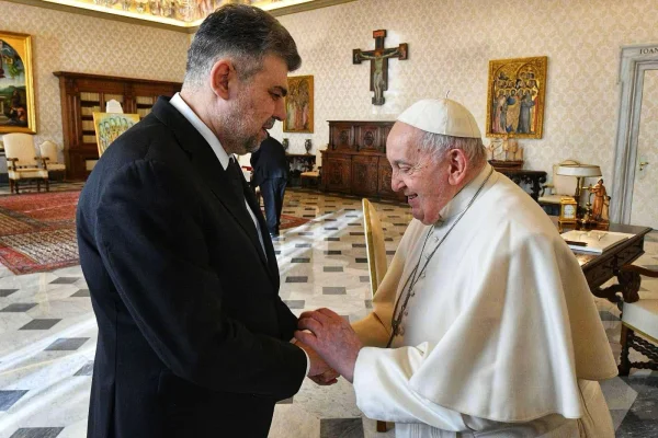 Mesajul lui Marcel Ciolacu după decesul Papei Francisc: „Rămâne pentru oamenii din întreaga lume apărătorul neobosit al păcii”