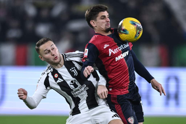 Situație incertă pentru internaționalul român! Viitorul lui Răzvan Marin la Cagliari e sub semnul întrebării