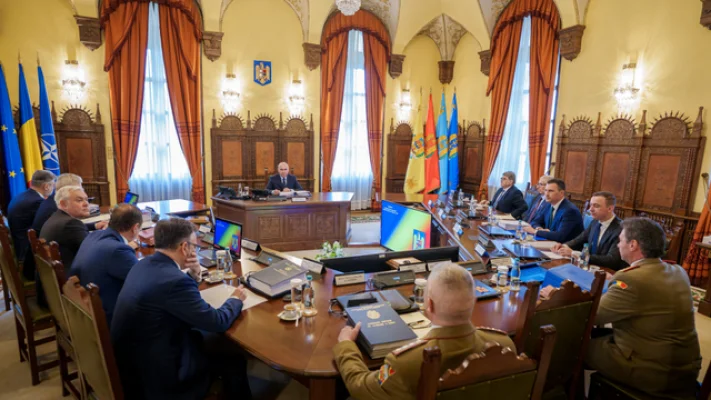 Nicuşor Dan anunţă că în CSAT se va discuta pe tema dezinformării din online: Trebuie să fim în stare să răspundem cantitativ. Degeaba răspunzi peste trei ore, dacă informaţia a ajuns la trei sau patru milioane de oameni