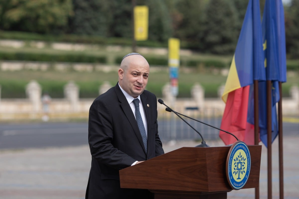 Silviu Vexler renunță la Ordinul Național pentru Merit după acțiunea președintelui Nicușor Dan privind legislația anti-extremism / ”Printr-un astfel de gest sunt distruse, într-o bună măsură, toate eforturile făcute de Statul Român timp de peste 30 de ani”