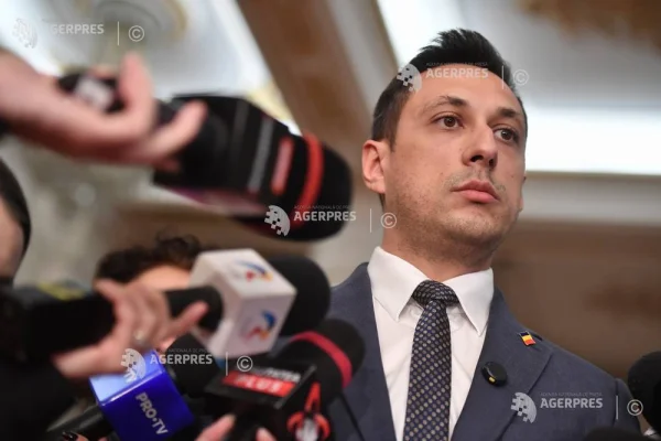 Vlad Gheorghe (DREPT): Miroase a anticipate; România are nevoie de o nouă construcție