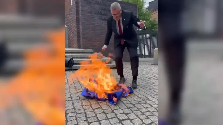 Steagul UE, incendiat de un candidat de extremă dreapta la președinția Poloniei. „Aici e Polonia, nu Bruxelles”