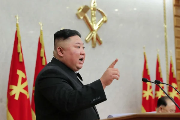 Kim Jong Un vizitează ambasada Federației Ruse pentru a celebra Ziua Victoriei