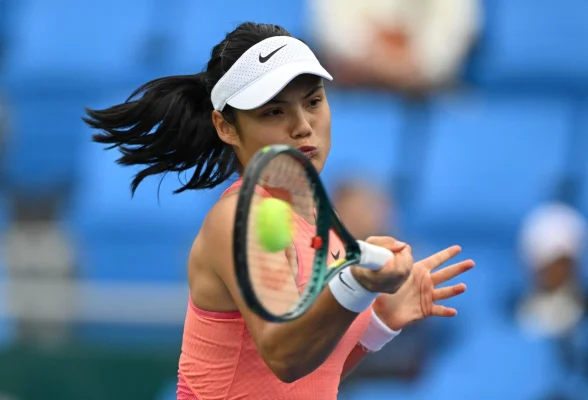 Emma Răducanu şi-a învins fobia de ace pentru a scăpa de durerile de spate înaintea debutului la Roland Garros 2025