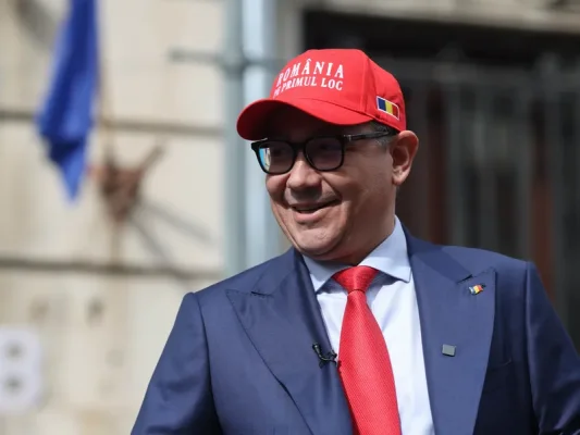 Dragnea îl „mitraliază” pe Ponta: E un mincinos. Este bolnav. Are această boală de mult timp”