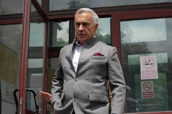 Călin Georgescu a fost trimis în judecată pentru promovarea cultului unor persoane vinovate de crime de război