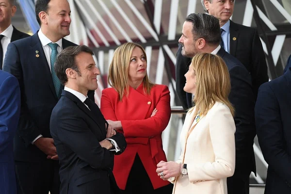 Giorgia Meloni: Italia și Franța sunt prietene, nu am ”probleme personale” cu Macron