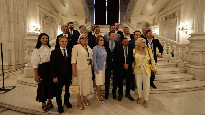 Liderii PNL, mesaj unanim înainte de Congres: Nu mai putem să mințim oamenii. E nevoie de reforme reale