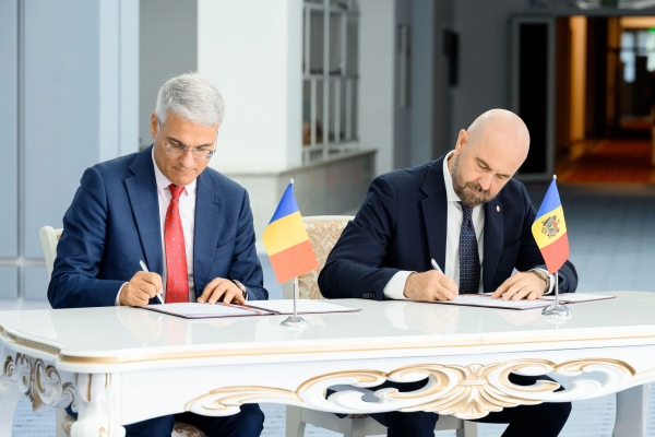 România va susține și mai mult Moldova: Fonduri europene pentru drumuri, poduri și investiții comune