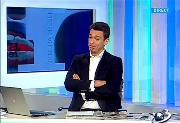 Mircea Badea, despre o posibilă demisie a lui Klaus Iohannis: „Suntem doar un sat plin de complexe provinciale. Niște maneliști care ne gudurăm să fim și noi băgați în seamă”