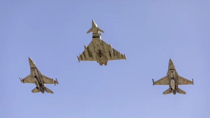 Polonia a ridicat avioane, în urma unui atac al Rusiei