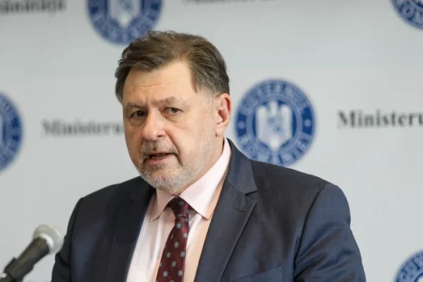 „Vaccinuri, minciuni și tăcere”. Moțiune simplă împotriva ministrului Sănătății, Alexandru Rafila, semnată de SOS, AUR şi POT