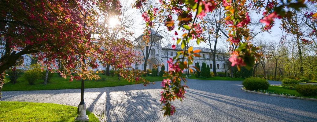 Palatul Cotroceni va putea fi vizitat în continuare. Evenimentul „Porți Deschise la Palatul Cotroceni” va fi în permanent, începând de sâmbătă