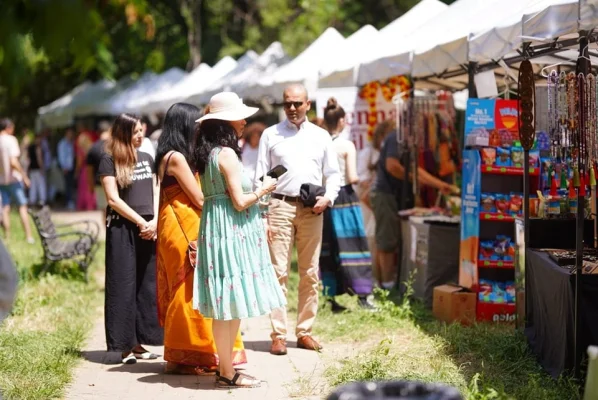 Festivalul ”Namaste India”, la Grădina Botanică: Muzică, artă, practici ancestrale şi costume tradiţionale