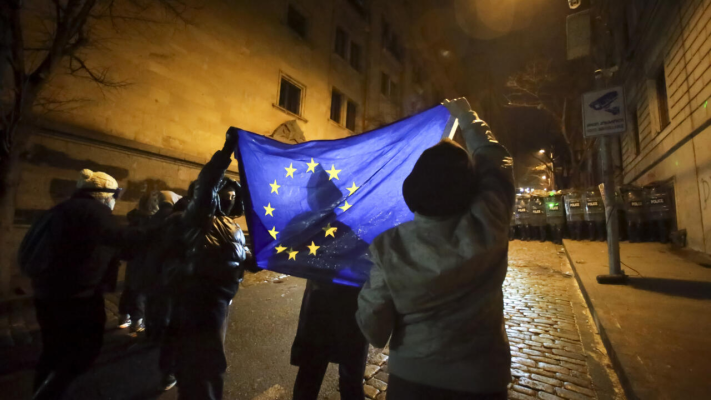 Visul Georgian ridiculizează călătoriile fără vize în UE