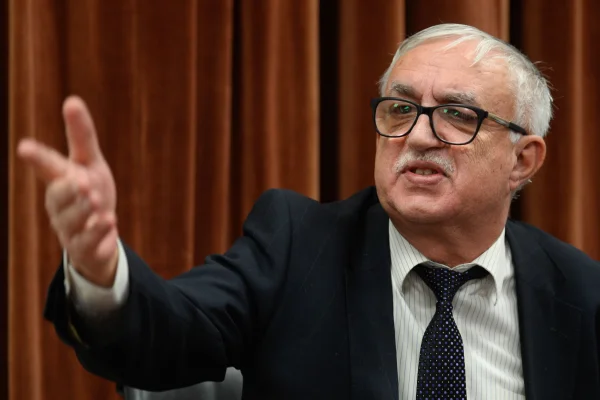 Augustin Zegrean, despre hotărârea Curții de Apel Ploieşti care anulează decizia CCR: România e o ţară comică