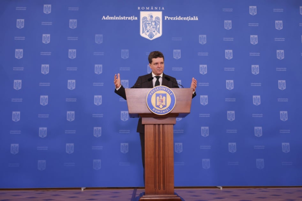 Preşedintele Nicuşor Dan va susţine luni o conferinţă de presă
