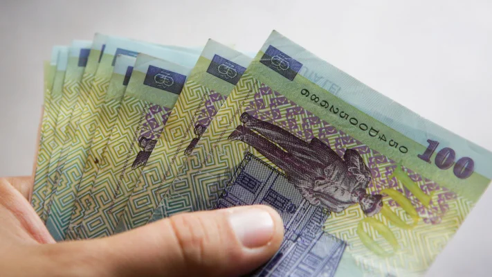 Deficit bugetar de 2,95% din PIB, după primele patru luni din 2025