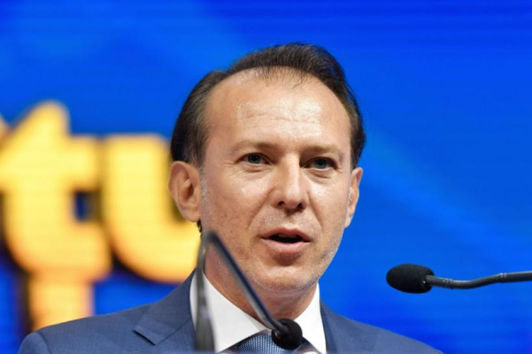 Florin Cîțu: „Este o prostie ideea să renunți la cash”