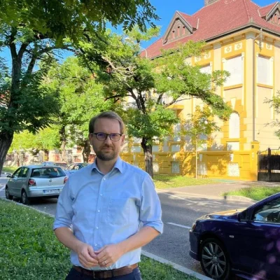 Decizie favorabilă pentru Primăria Timişoara într-un proces legat de o clădire istorică, intrată în posesia unui clan de romi/ Fritz: Nu mi-am făcut iluzii în 2023 că ne vor preda cheia de bună voie. Am ştiut că ne aşteaptă o luptă lungă şi dificilă