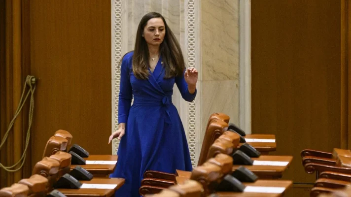 POT, record după 1989 la viteza de dezintegrare. SOS calcă apăsat pe urmele „oamenilor tineri” | Analiză