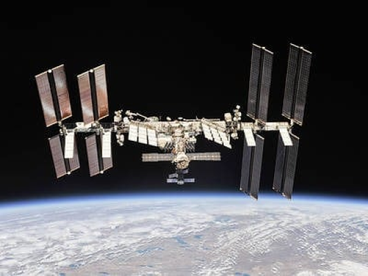 Astronauţi din India, Polonia şi Ungaria, lansaţi în prima lor misiune spre staţia spaţială internaţională