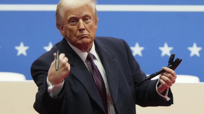 Trump prezintă UE ca pe un dușman și începe un război comercial (Analist)