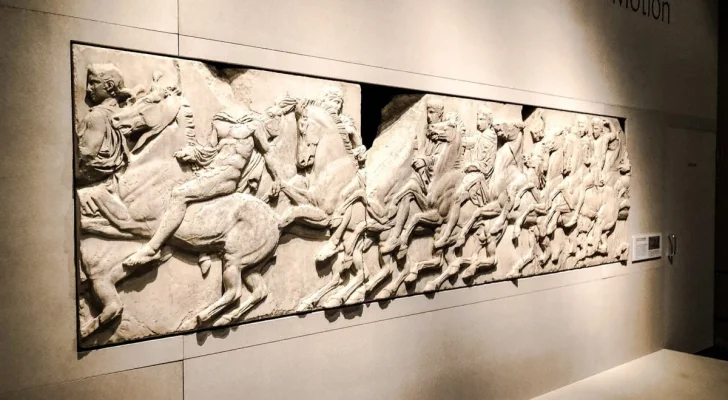 Actorul George Clooney este convins că frizele din Pathenon se vor întoarce în Grecia