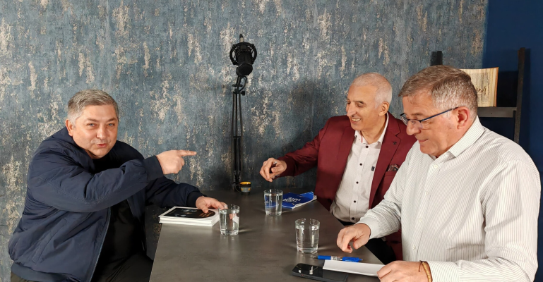 Alin Tișe, la podcastul Cluj24: Puterea reală în partide nu e la președinți, ci la clănțari, cei care deschid toate ușile